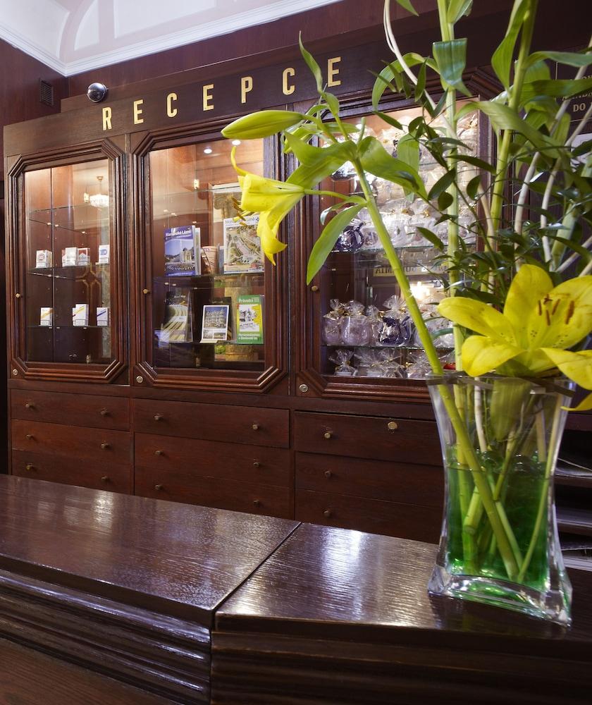 Orea Place Marienbad エクステリア 写真