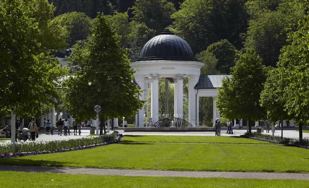 Orea Place Marienbad エクステリア 写真